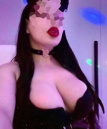 Волшебная отражение 🪞в моих глазах, мягкие дотронутся 👄 к твоей душе и останутся там. Моя жизнерадостность и чувственность 💃 станут для тебя настоящим откровением.
Воплощение желаний и сокровенных фантазий ждет тебя уютных апартаментах в Москве. Фото моего прекрасного тела 📷 дарит представление о безупречности и красоте, которые ты сможешь ощутить своими руками.
Обаяние и интеллект, в сочетании с отличным обслуживанием, позволят тебе окунуться в уникальный мир блаженства. Отзывы моих довольных клиентов 💌 подтверждают тот факт, что я умею доставлять удовольствие, как никто другой. Не упускай свой шанс на особые моменты нашей встречи. Жду тебя в Москве, чтобы подарить незабываемые моменты счастья и наслаждения. 💋 Анна